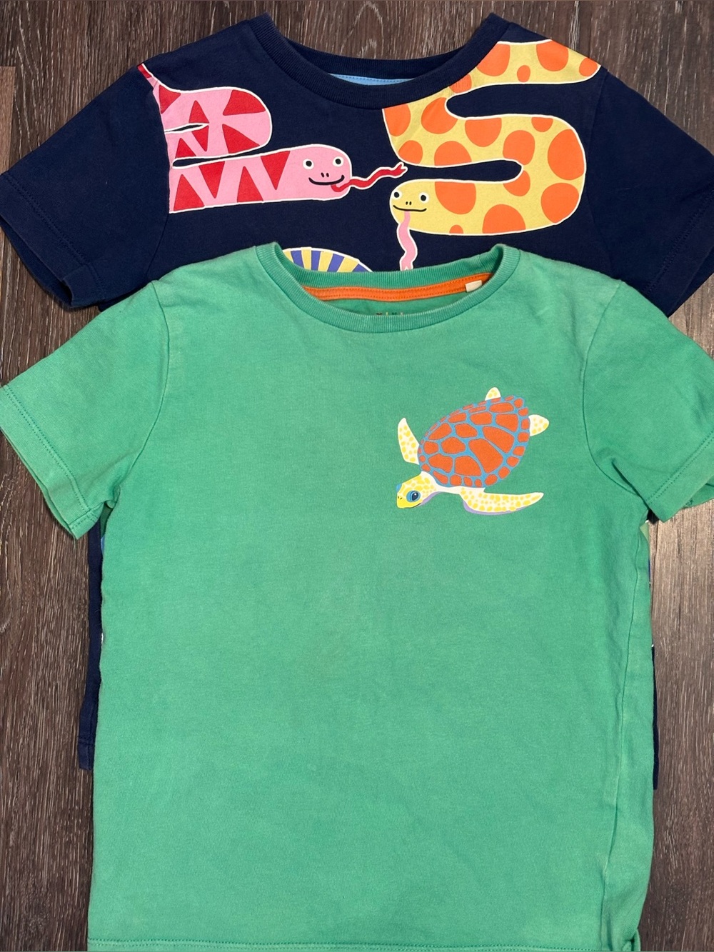 Mini Boden Set of 2 Green and Blue Graphic Tees Size 6-7Y